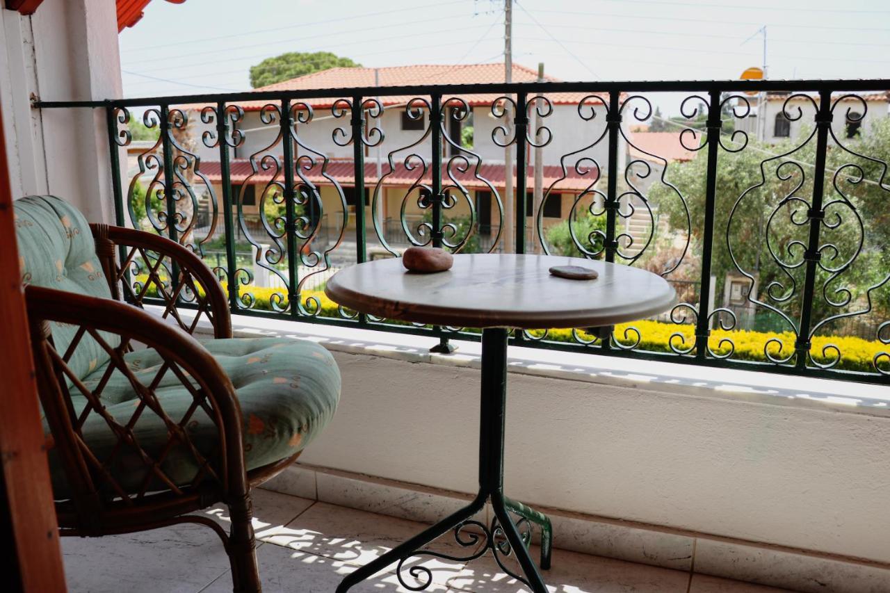 Renaissance Holidays Villa Nea Kallikrateia Экстерьер фото