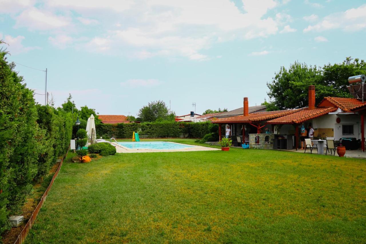 Renaissance Holidays Villa Nea Kallikrateia Экстерьер фото