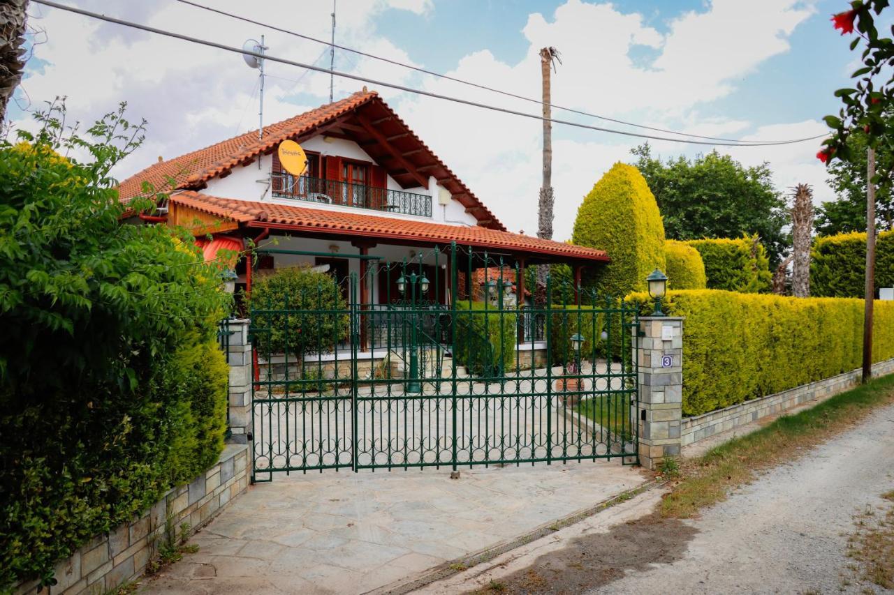 Renaissance Holidays Villa Nea Kallikrateia Экстерьер фото