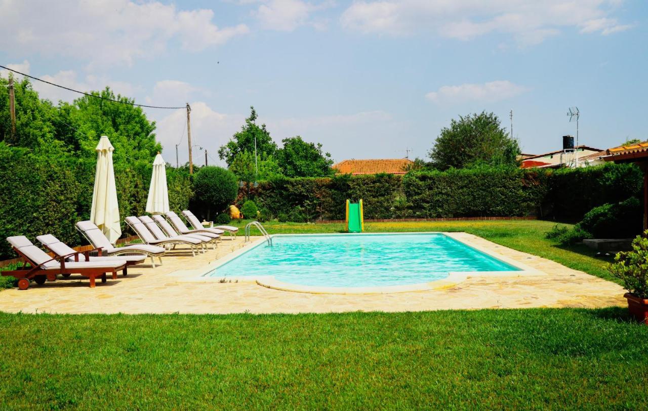 Renaissance Holidays Villa Nea Kallikrateia Экстерьер фото
