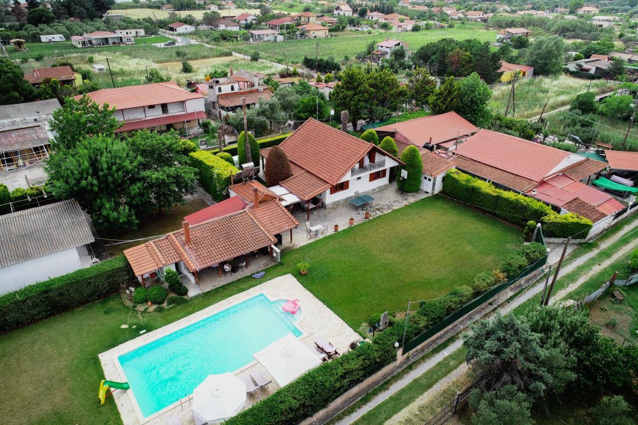 Renaissance Holidays Villa Nea Kallikrateia Экстерьер фото